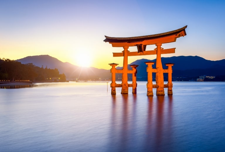 厳島神社